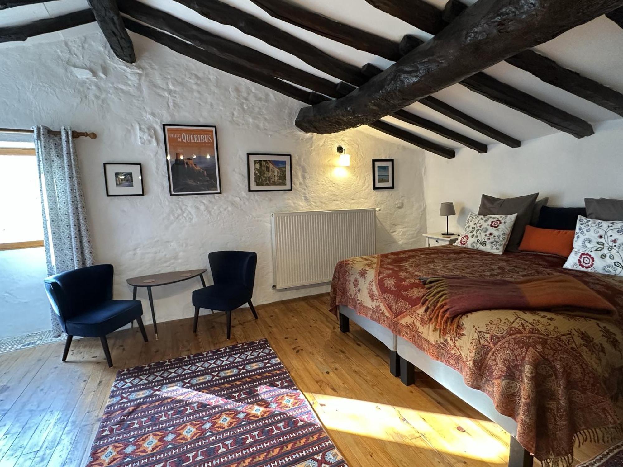 Les Deux Chevaux Chambres D'Hotes Rouvenac Esterno foto